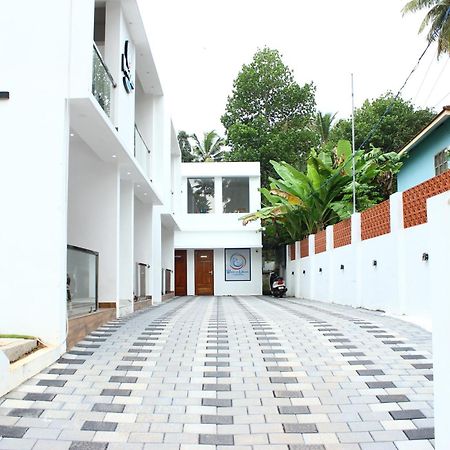 Wavealokam Beach Retreat วาร์คาลา ภายนอก รูปภาพ