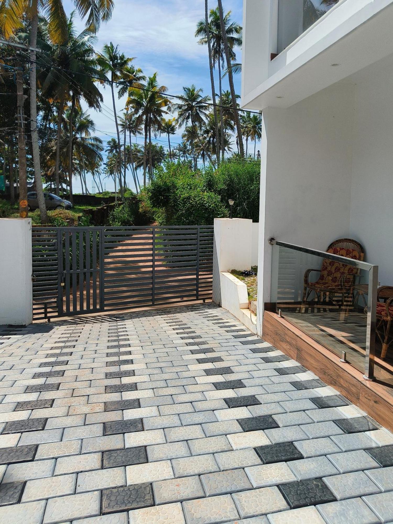 Wavealokam Beach Retreat วาร์คาลา ภายนอก รูปภาพ